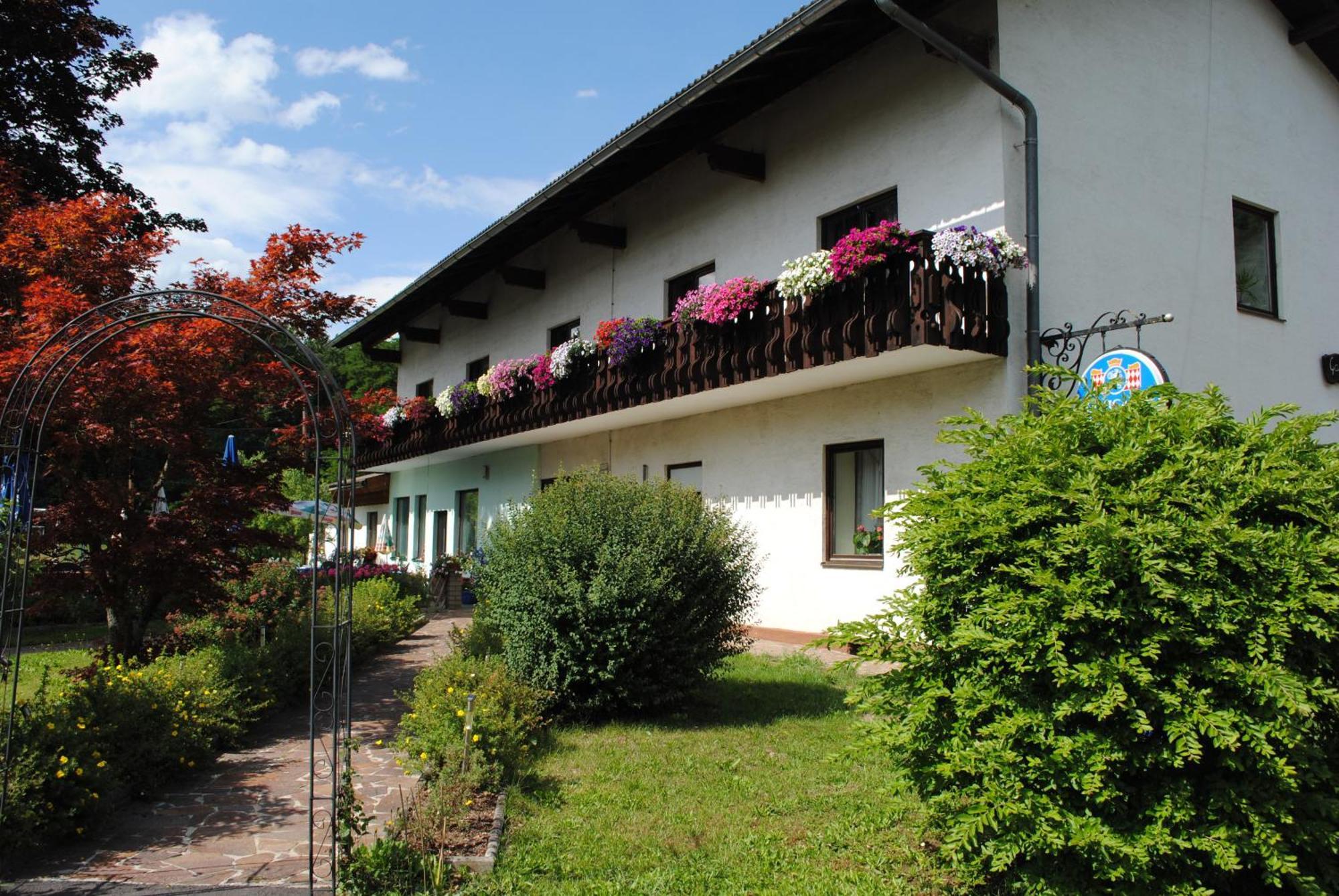 Gasthof Waldwirt Sankt Kanzian am Klopeiner See Ngoại thất bức ảnh